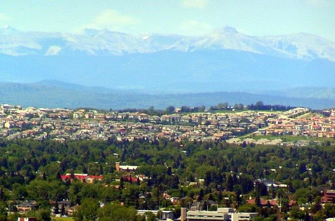 Tidy Touch Provides Cleaning Services in Signal Hill, Calgary, AB.